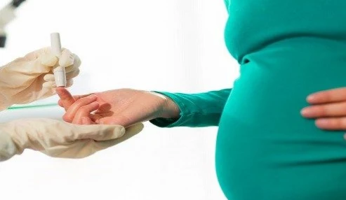 وبینار علمی مراقبت های لازم در دیابت بارداری