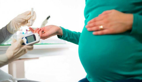 وبینار علمی  دیابت و بارداری