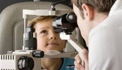 وبینار علمی  چشم پزشکی اطفال